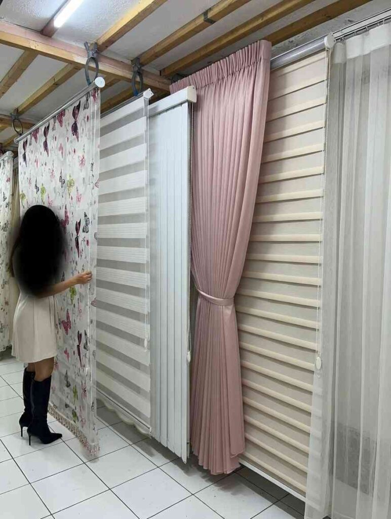 Karşıyaka Stor Perde Yıkama